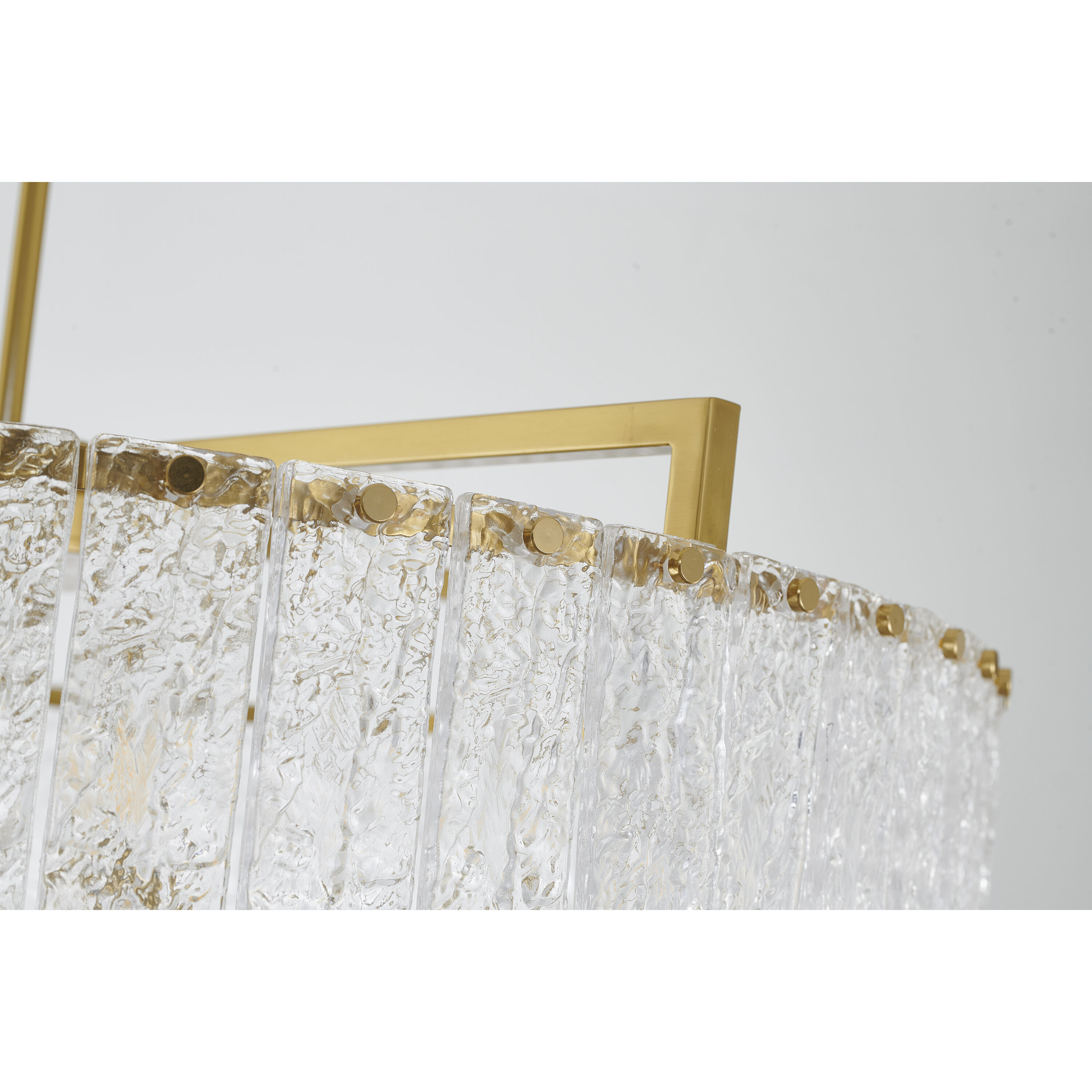 Canada LED 32 inch Brass Chandelier Ceiling Light